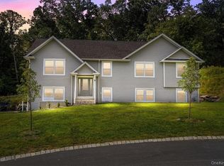 27 Catskill High Rail, Monroe, NY 10950