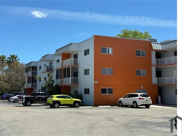 11307 SW 200th St APT 103B, Miami, FL 33157