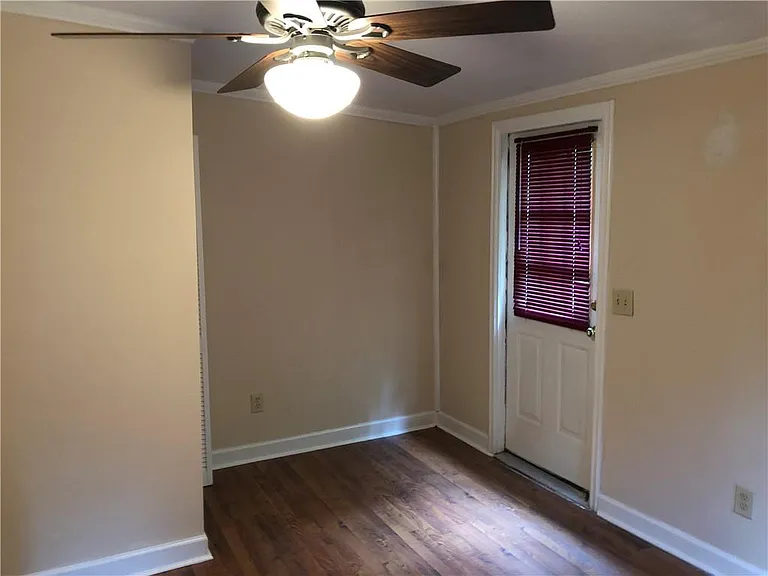 5955 Graywood Cir SE — Photo 32