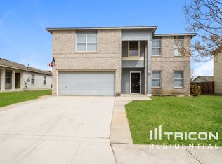 630 Crosspoint Dr, New Braunfels, TX 78130
