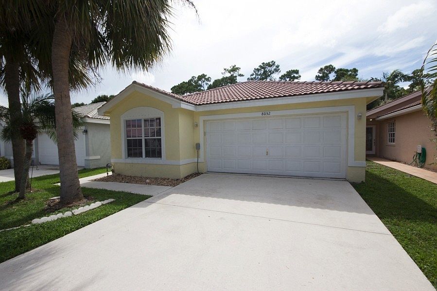 1st image of 8052 Stirrup Cay Ct