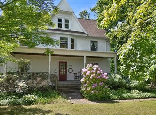 6917 Salmon Creek Rd, Williamson, NY 14589