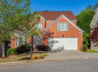 440 Lazy Willow Ln, Lawrenceville, GA 30044