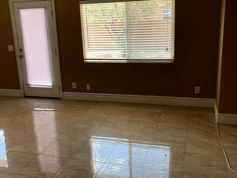 247 Rustic Club Way — Photo 2