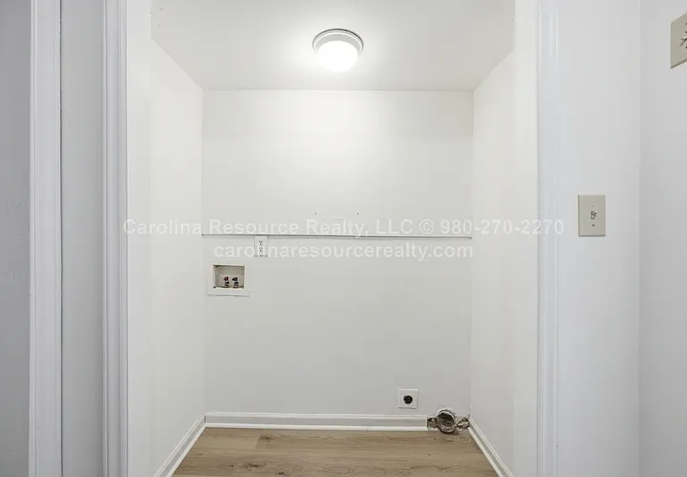 4535 Dawnwood Dr — Photo 15