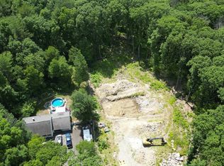 24 Conlin Rd, Oxford, MA 01540