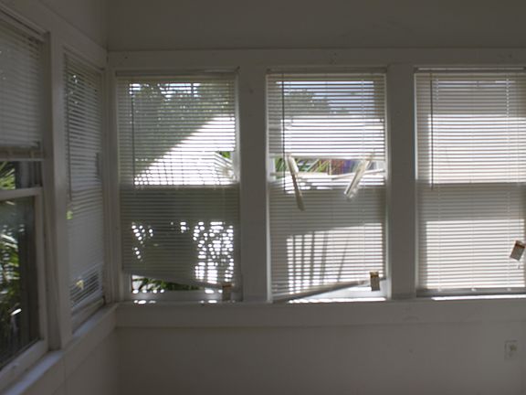 Office/Den/Kids playroom