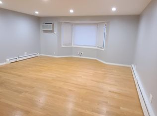 216 N Somerset Ln APT 1G, Arlington Heights, IL 60005