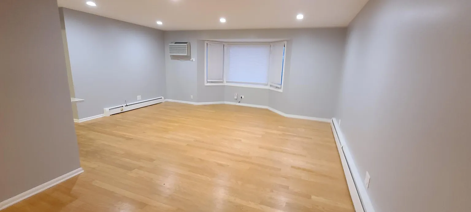216 N Somerset Ln APT 1G photo 1
