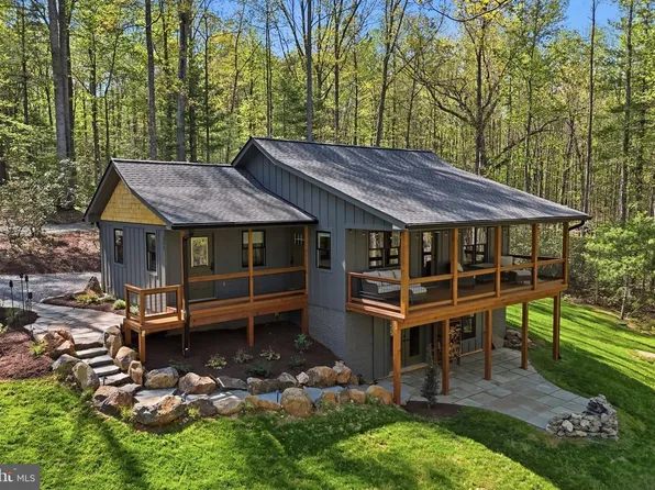 677 Weaver Hollow Rd, Banco, VA 22711