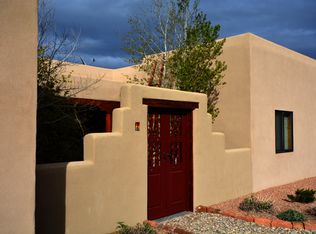 7 Sophia Lane, Ranchos de Taos, NM 87557