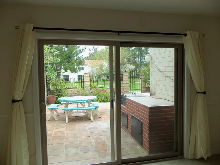 67 Acacia Tree Ln — Photo 2