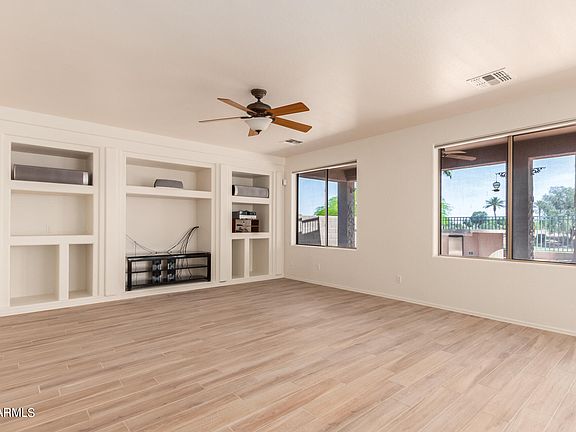 5th image of 13565 W HOLLY Street
