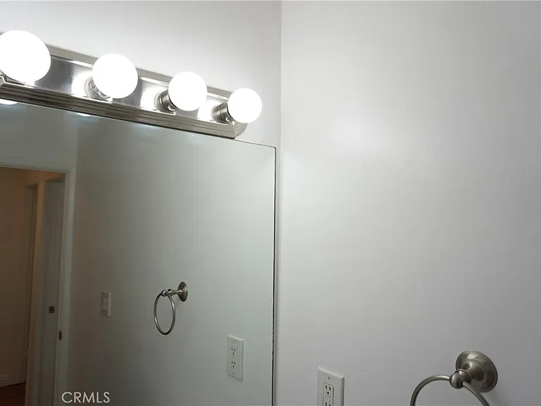 4610 Densmore Ave #20 — Photo 49