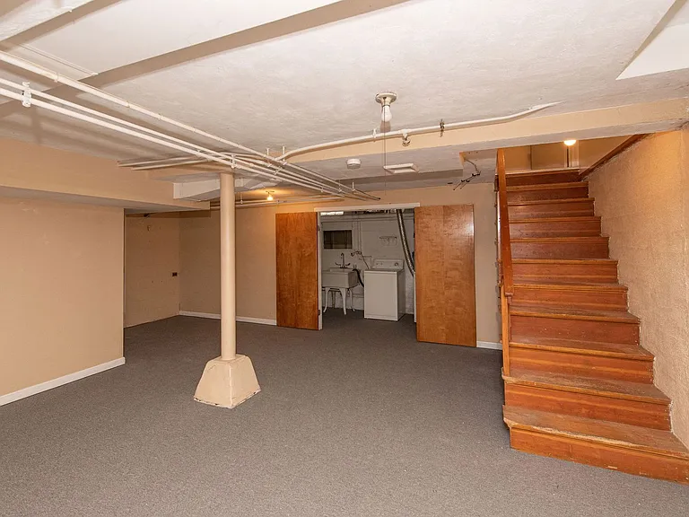 3031 Irvella Pl — Photo 36