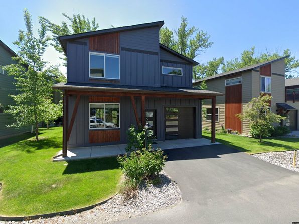 72 Depot Dr