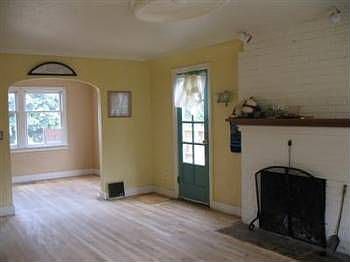 5th image of 518 Ellinor Ave