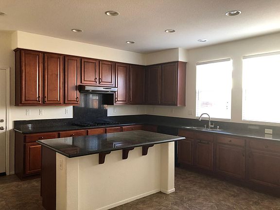 4th image of 28789 Evening Passage Dr