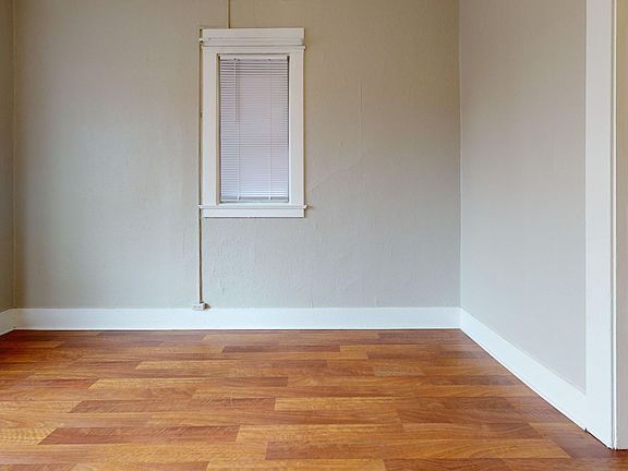 2nd image of 317 Harvard Ave E #594