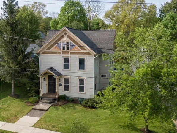 15 Rexford St, Norwich, NY 13815