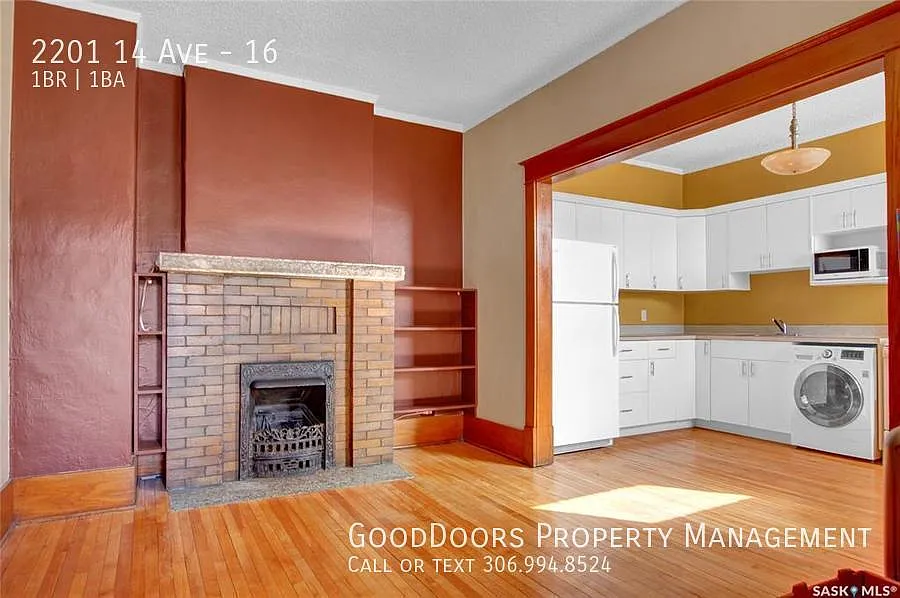 2201 14th Ave #16