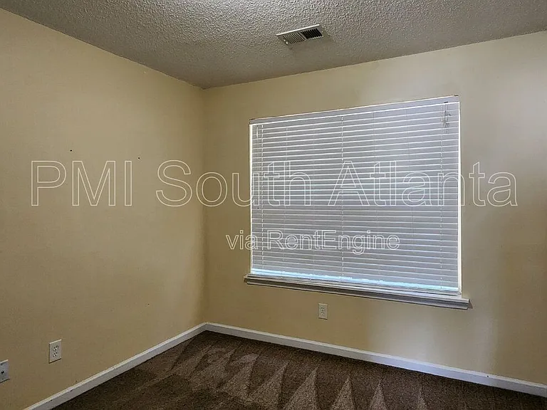 7298 Wagon Wheel Ct — Photo 20
