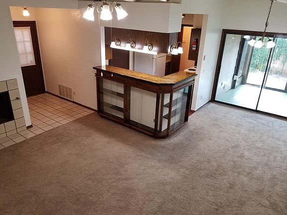 2nd image of 2021 Twisted Oak Dr