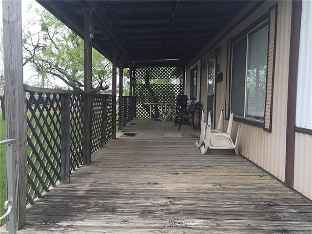 2nd image of 3100 Lake Shore Dr
