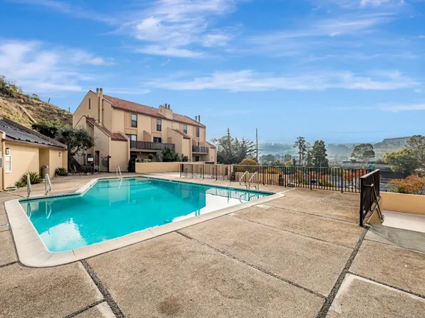 100 Marin Center Drive #4, San Rafael, CA 94903