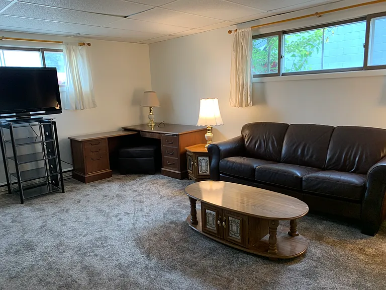 1005 W Bluff St #2 — Photo 5