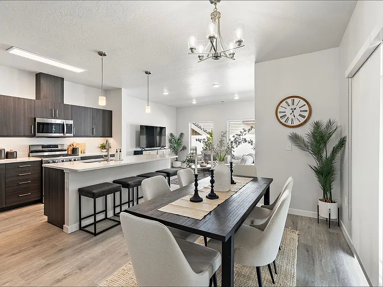 8953 W Irving St — Photo 29