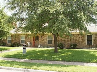 1115 Huntington Dr, Richardson, TX 75080