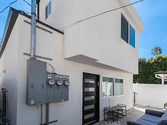 2nd image of 5024 Lindley Ave #5024