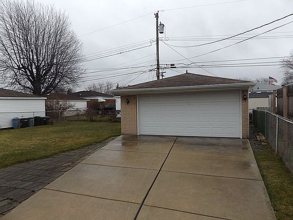 Garage Yard