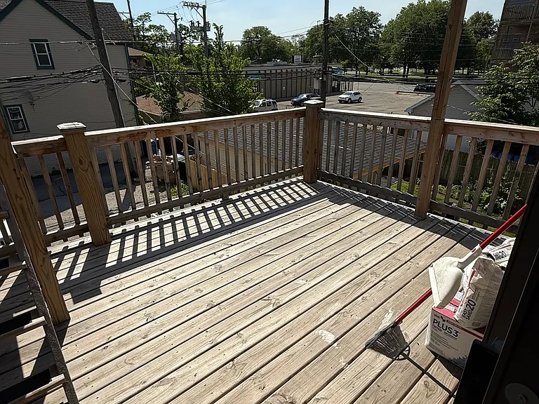1619 N Whipple St #2 — Photo 4