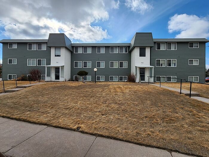 1st image of 2500 Windwood Dr #A304