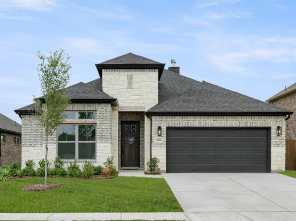 2632 Steve St, Burleson, TX 76028