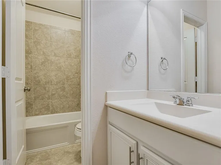 500 Cardenas Ln — Photo 19