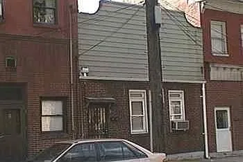 4737 Butler St photo 1