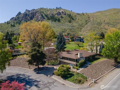 1200 Summer Hill Place, Wenatchee, WA, 98801