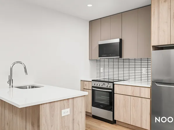 91 Bruckner Boulevard image 2 of 39