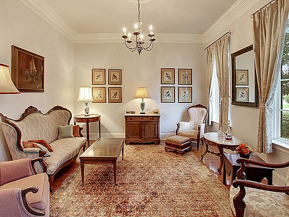 Sitting Room (Front)