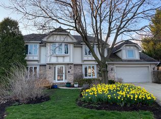 254 Oakwood Ct, Wheaton, IL 60189