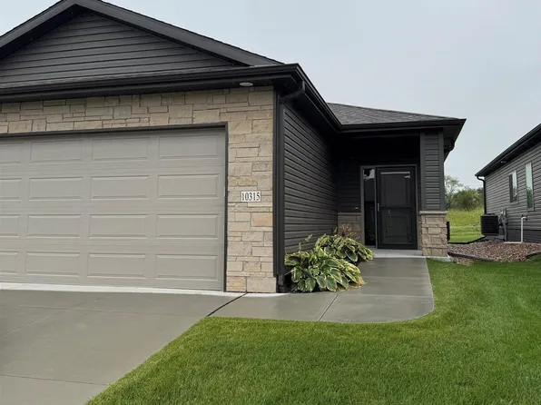 10315 Wayborough Ln, Lincoln, NE 68527