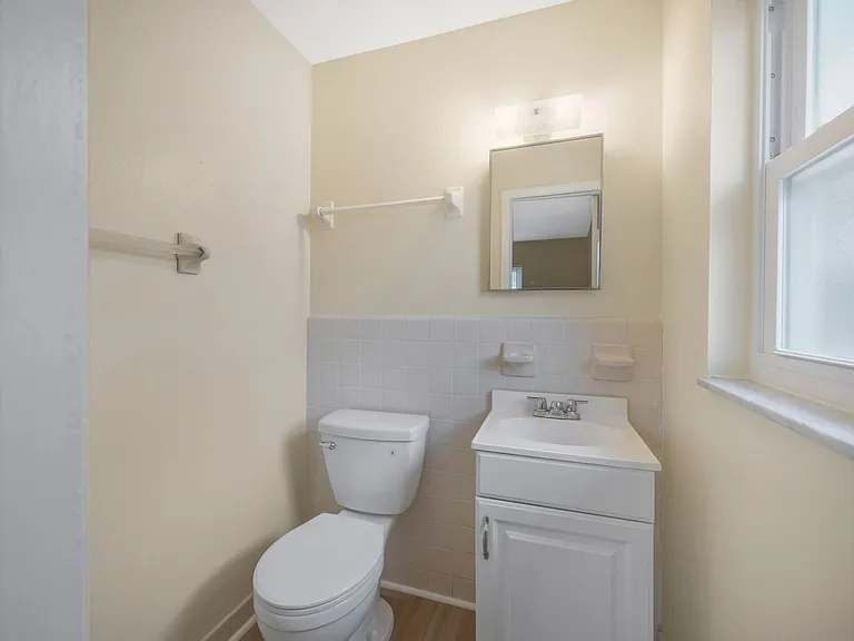 5840 Langston Dr — Photo 16