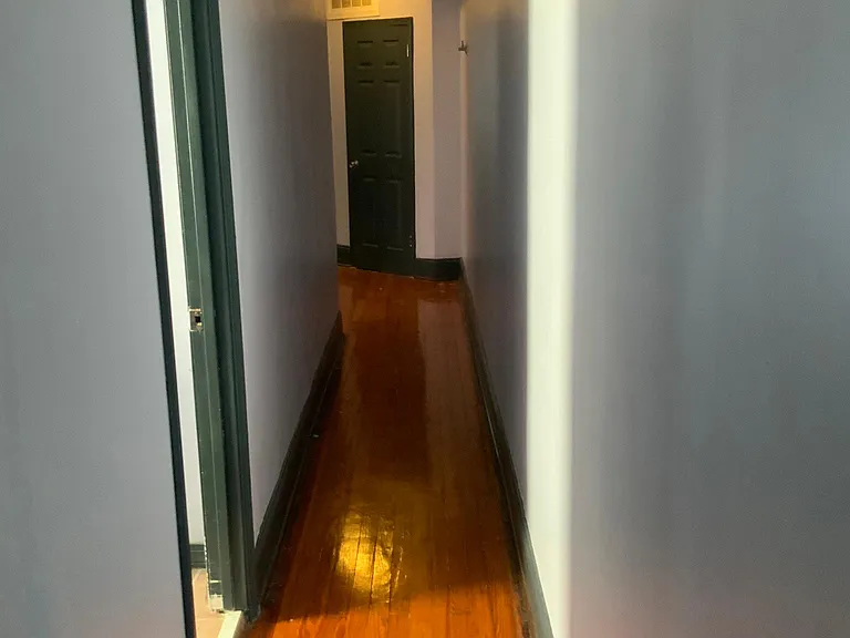 520 Kenyon St NW — Photo 17