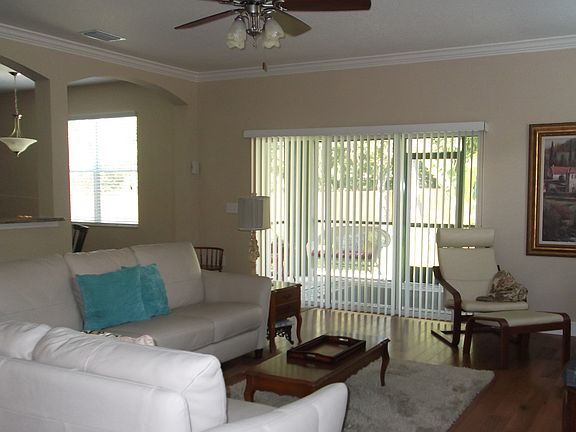 Great Room with Lanai access