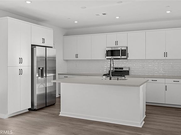 5th image of 4806 Milkweed Ct
