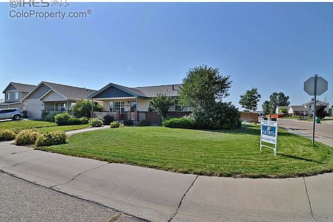 2nd image of 2518 Marina St