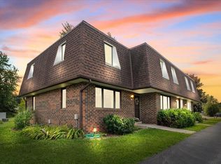 Honeysuckle Manor Condominium, Hartford, WI 53027
